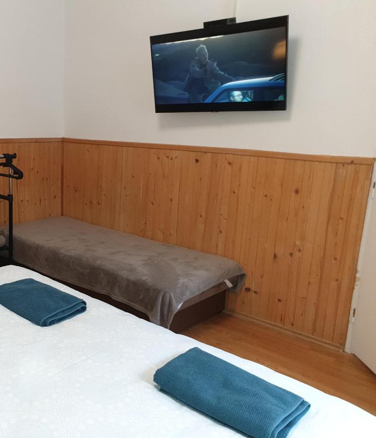 פישטני Apartmany Centro & Jacuzzi מראה חיצוני תמונה