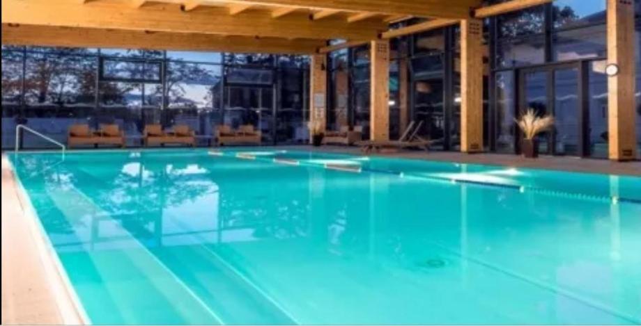 פישטני Apartmany Centro & Jacuzzi מראה חיצוני תמונה