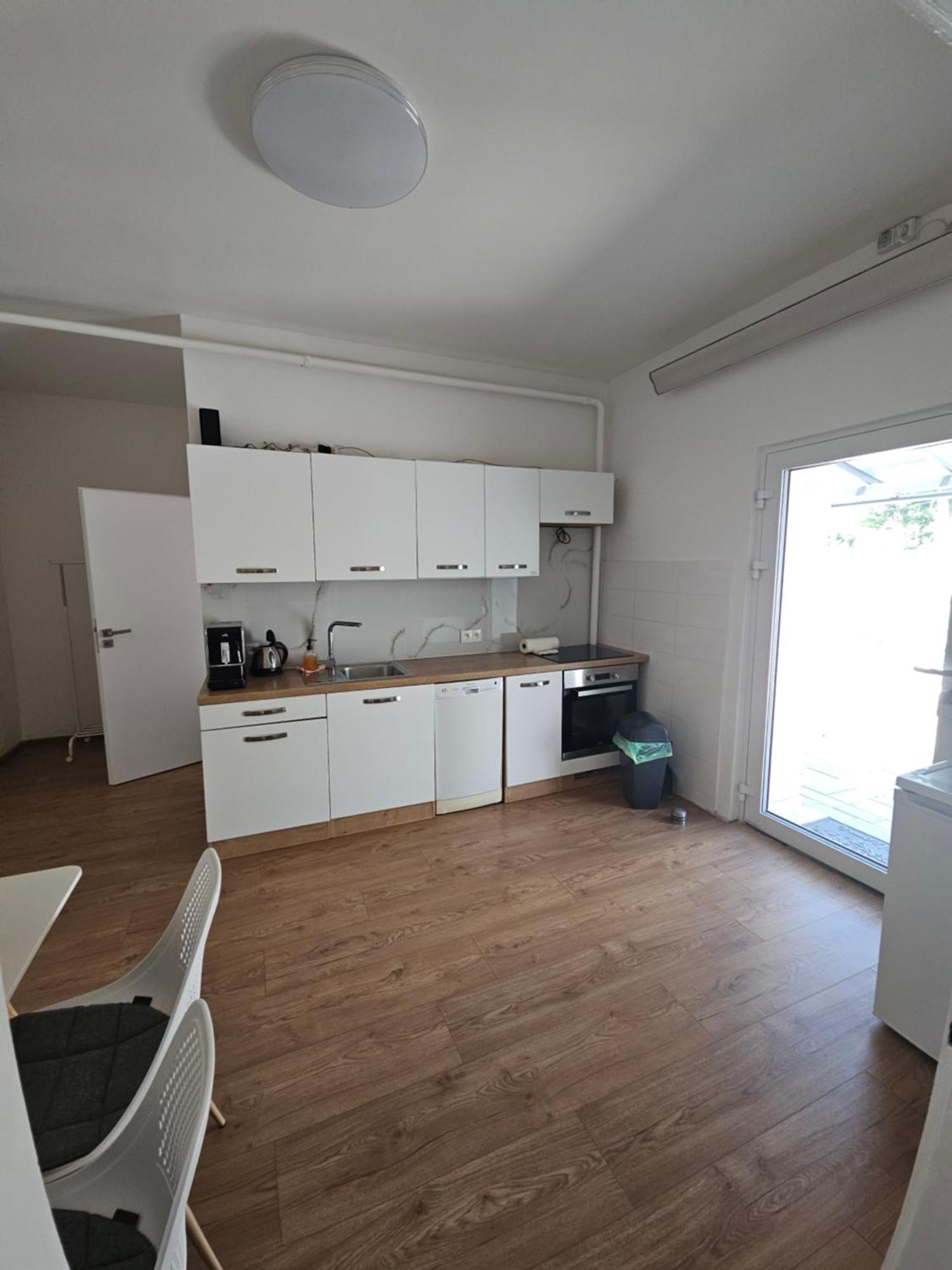 פישטני Apartmany Centro & Jacuzzi מראה חיצוני תמונה