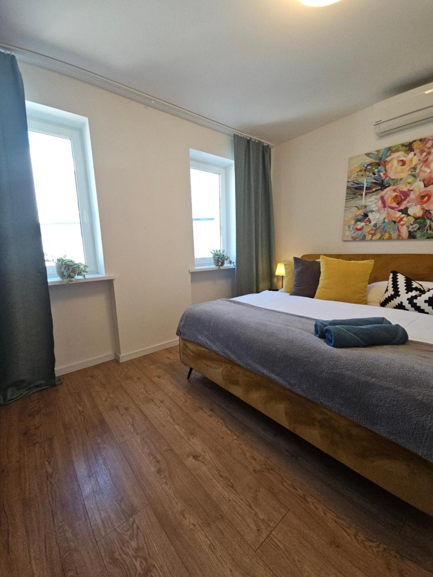 פישטני Apartmany Centro & Jacuzzi מראה חיצוני תמונה